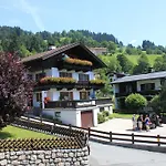 Haus Straif *