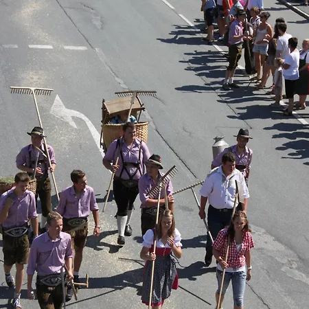 Haus Straif Homestay Brixen im Thale