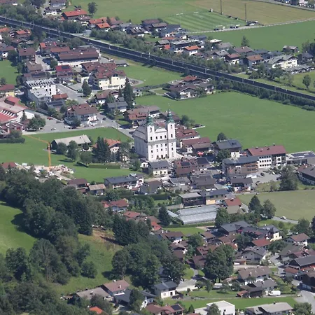 Homestay Haus Straif